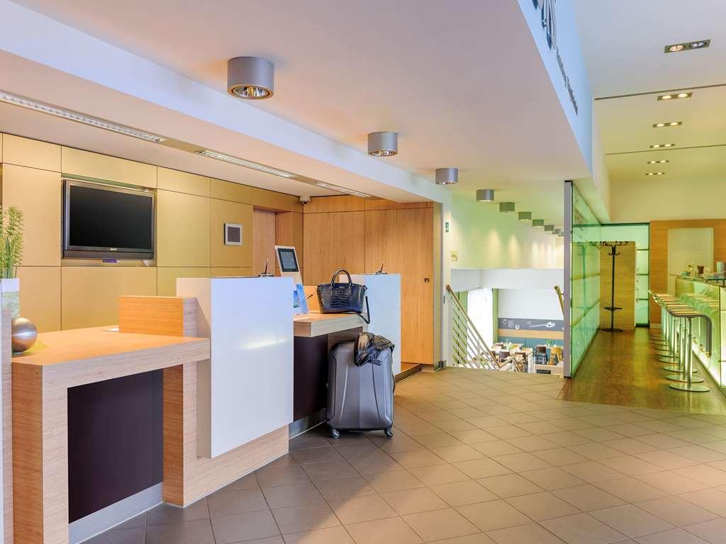 Ibis Heidelberg Hauptbahnhof Hotel Ngoại thất bức ảnh