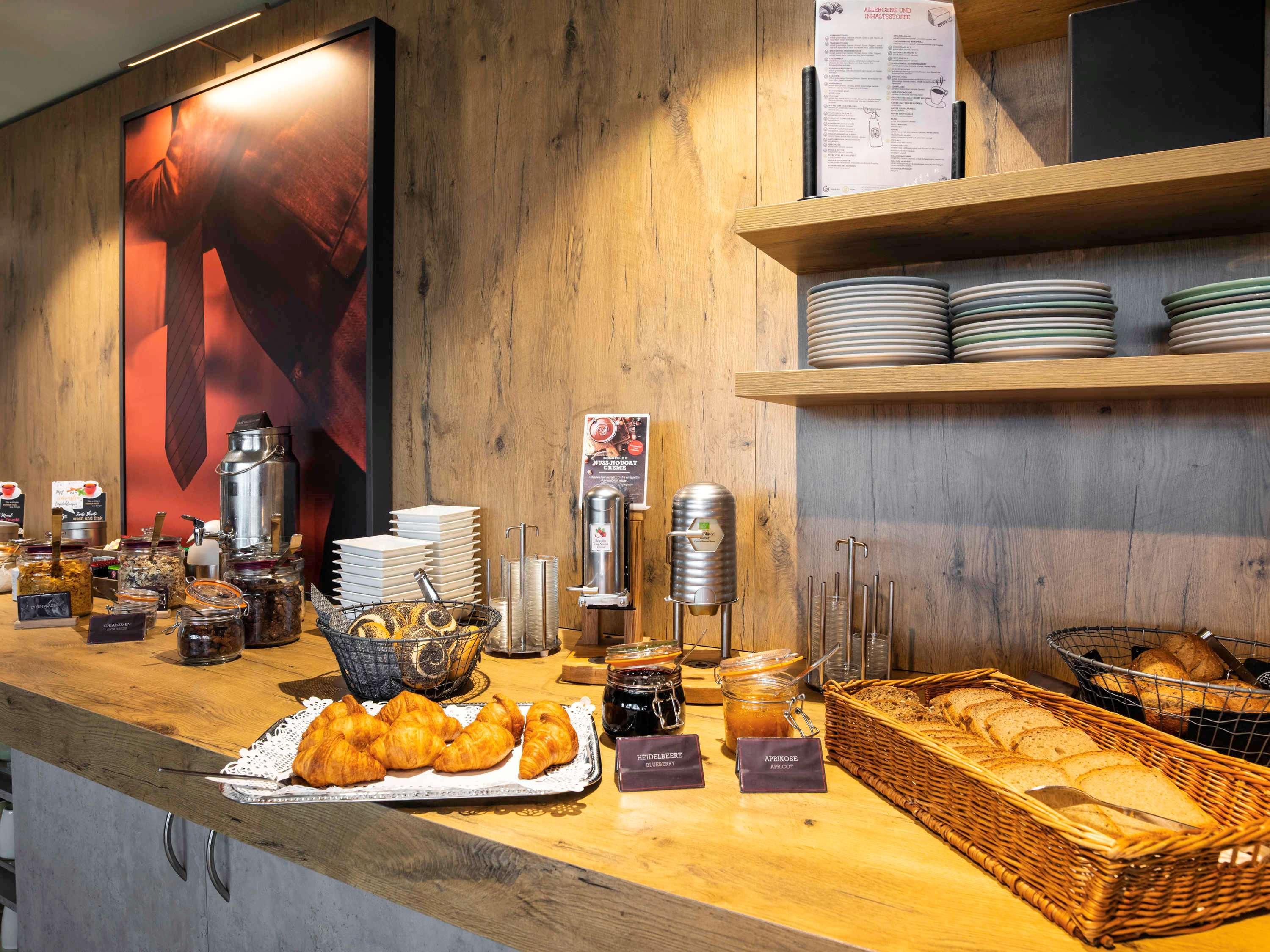Ibis Heidelberg Hauptbahnhof Hotel Ngoại thất bức ảnh