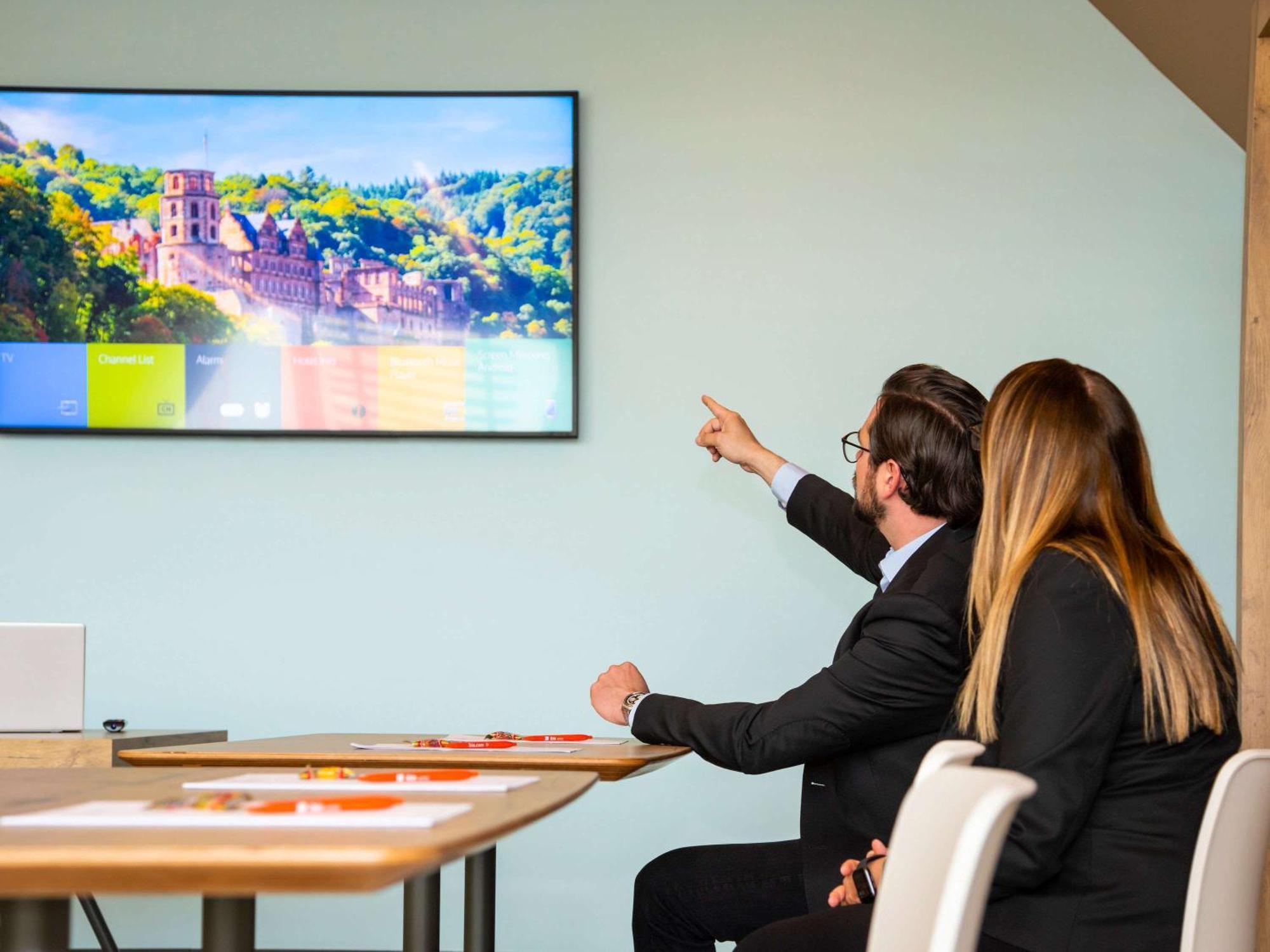 Ibis Heidelberg Hauptbahnhof Hotel Ngoại thất bức ảnh