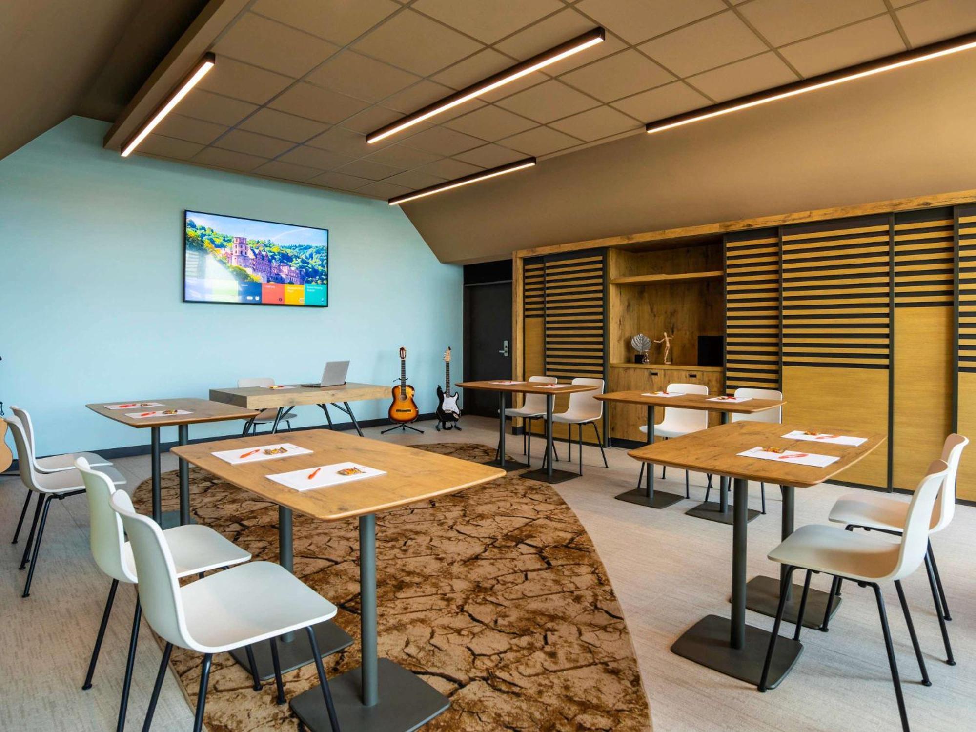 Ibis Heidelberg Hauptbahnhof Hotel Ngoại thất bức ảnh