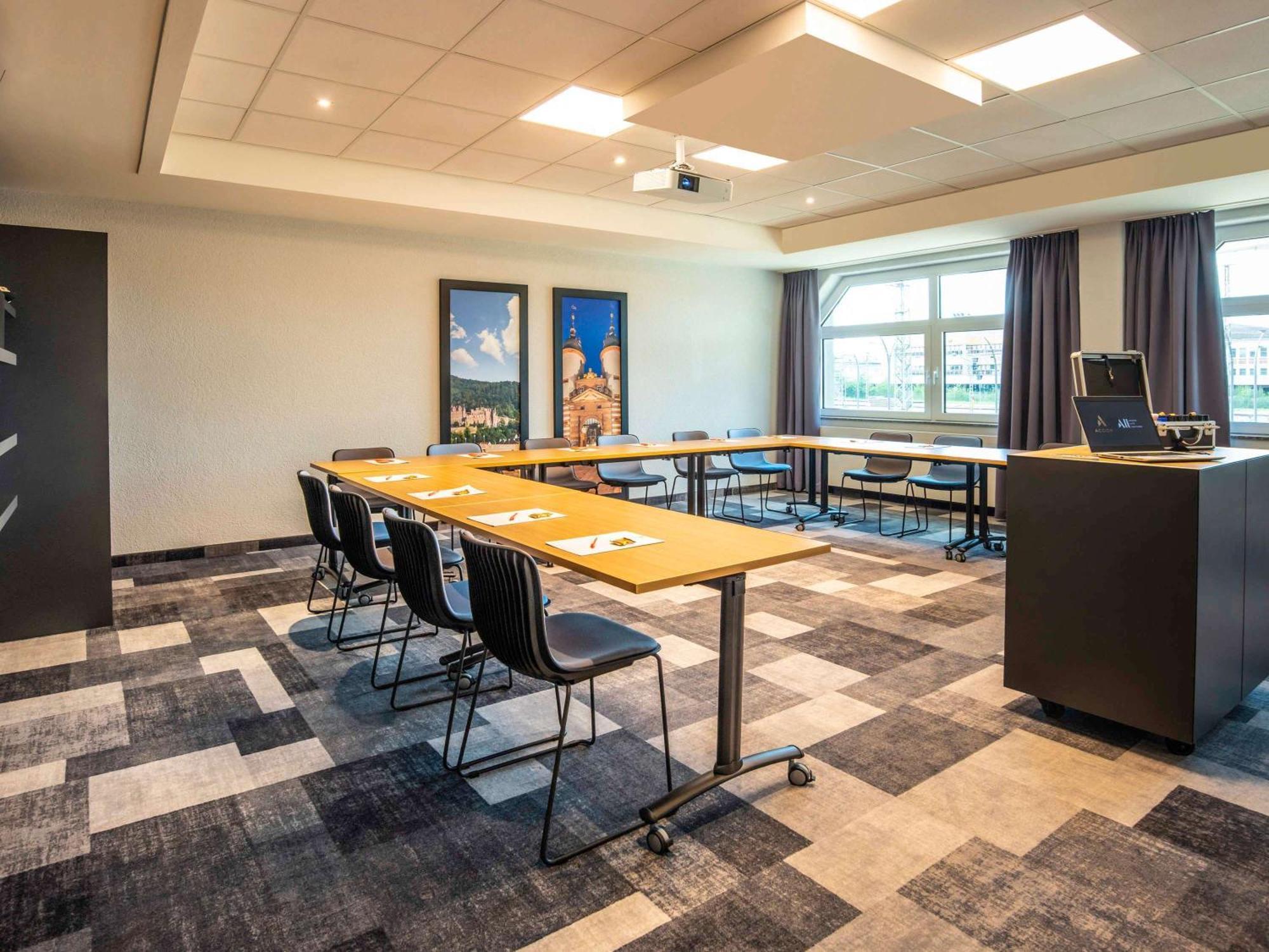 Ibis Heidelberg Hauptbahnhof Hotel Ngoại thất bức ảnh